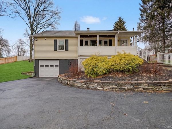 13 Kobelt Drive, Wallkill, NY 12589