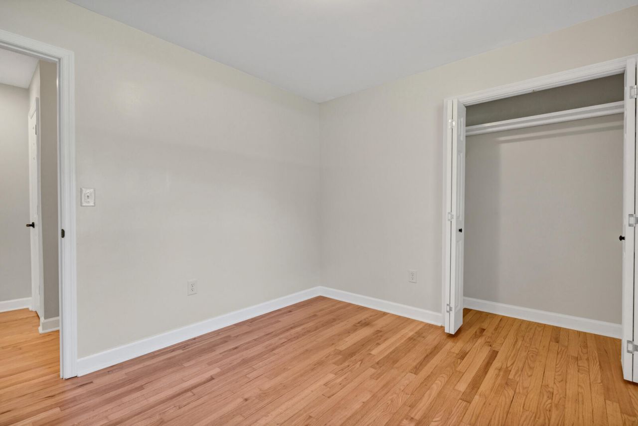 6047 Sc-165 Photo 18