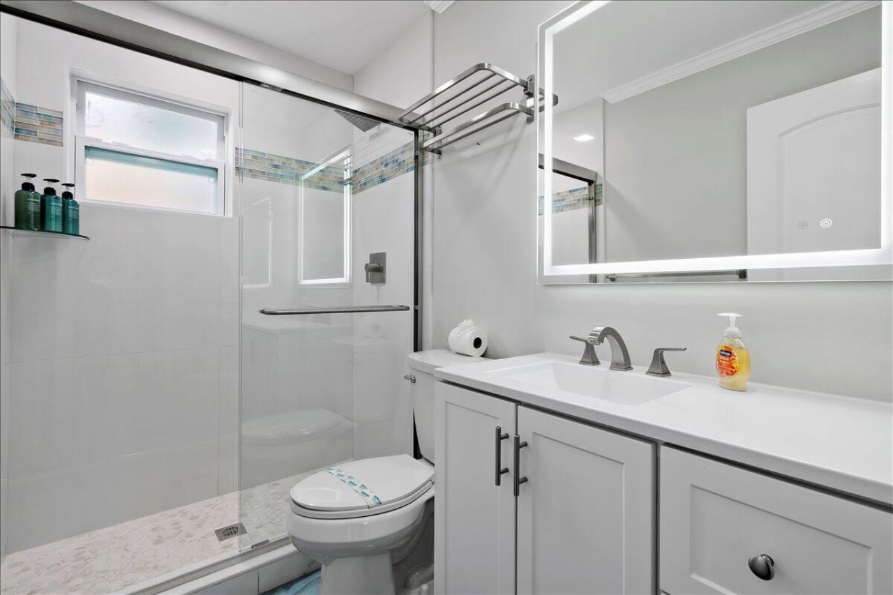 2741 Parker Avenue, Unit A & B, West Palm Beach, FL 33405 Photo