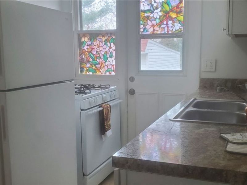 21971 Crystal Avenue , Euclid, OH 44123 Photo 7