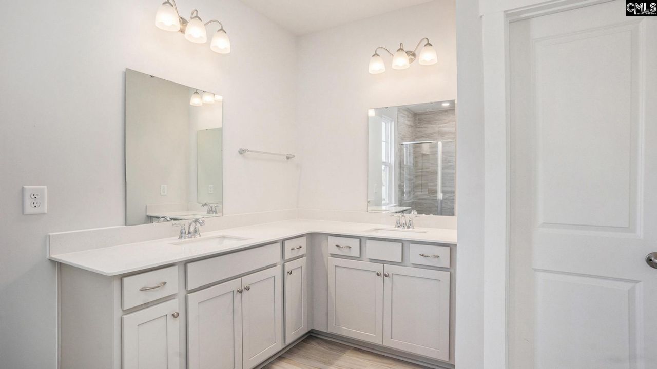 317 Still Shores Drive Photo 13