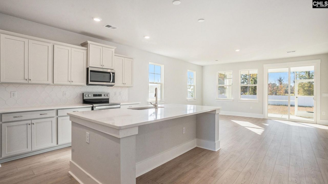 317 Still Shores Drive Photo 5