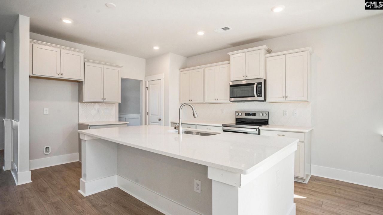 317 Still Shores Drive Photo 7