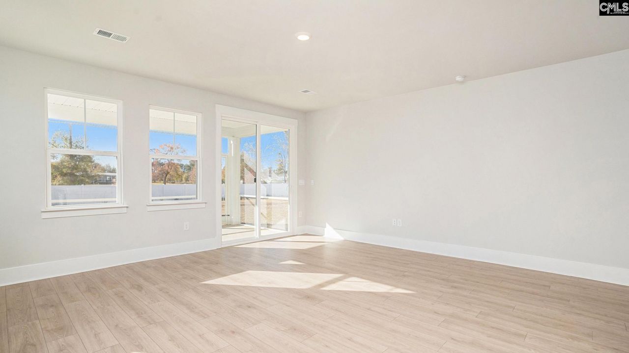 317 Still Shores Drive Photo 9