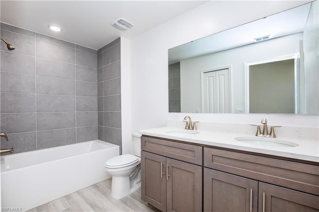 10536 Fountain Palm Cir, Bokeelia, FL 33922 Photo
