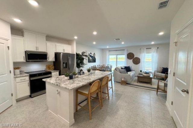 10536 Fountain Palm Cir, Bokeelia, FL 33922 Photo