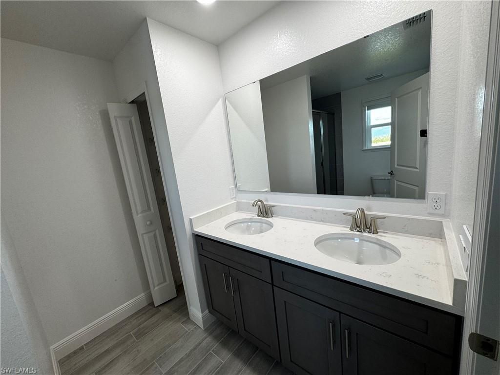 10536 Fountain Palm Cir , Bokeelia, FL 33922 Photo