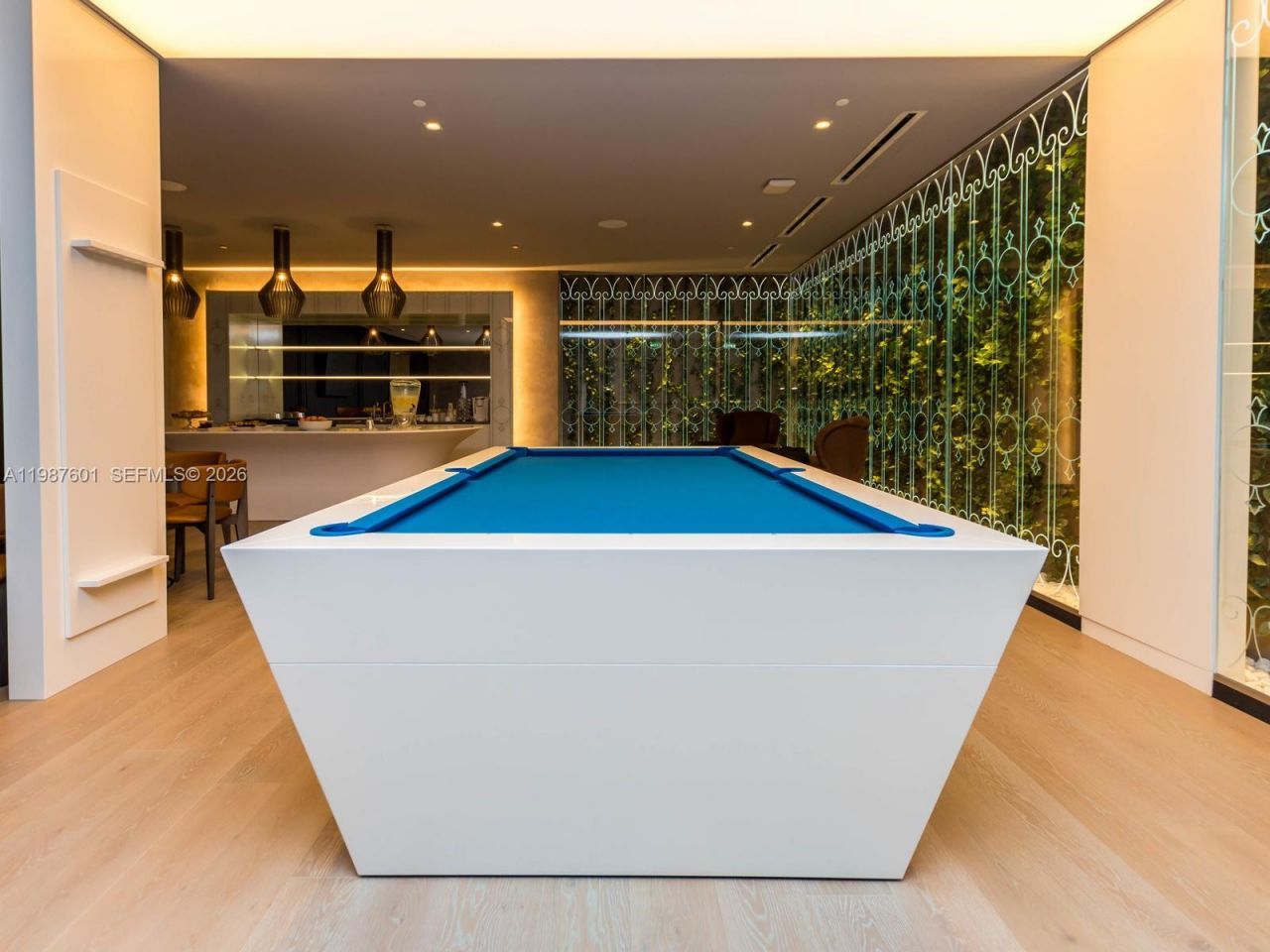 1000 Brickell Plz , Unit 4104, Miami, FL 33131 Photo