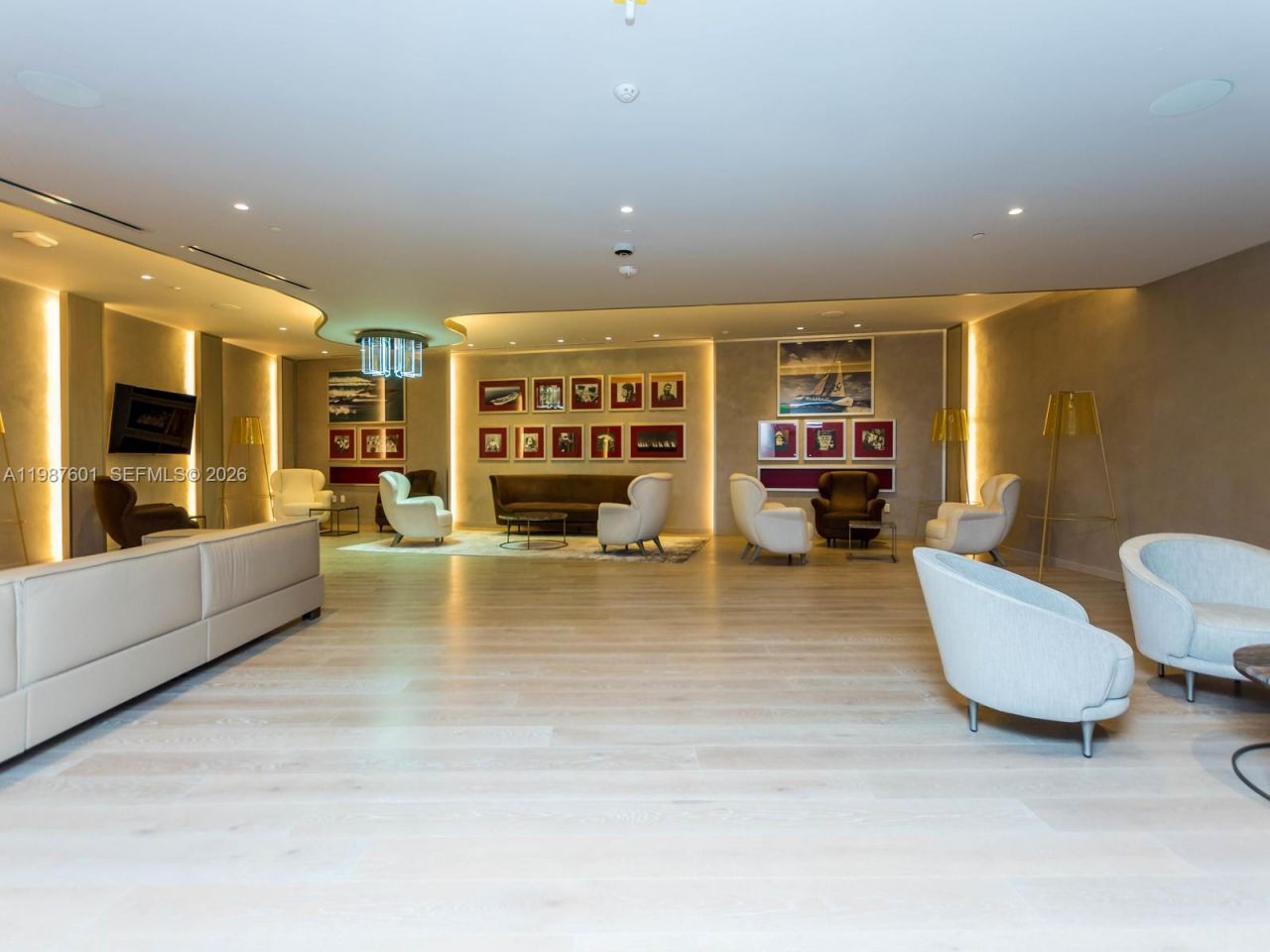 1000 Brickell Plz , Unit 4104, Miami, FL 33131 Photo