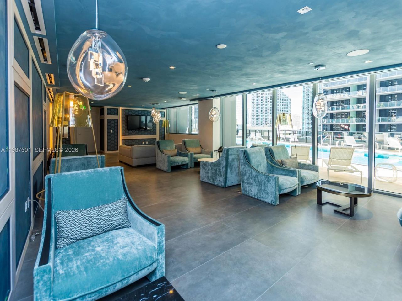 1000 Brickell Plz , Unit 4104, Miami, FL 33131 Photo