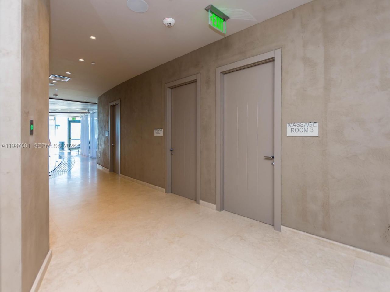 1000 Brickell Plz , Unit 4104, Miami, FL 33131 Photo