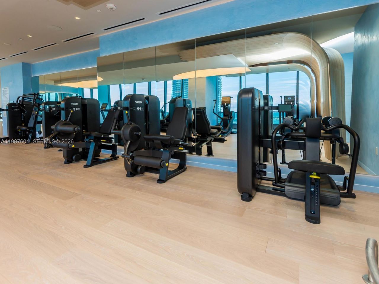 1000 Brickell Plz , Unit 4104, Miami, FL 33131 Photo