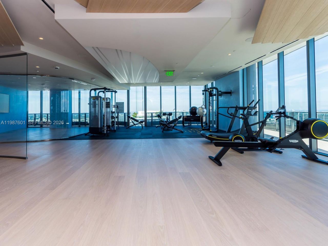 1000 Brickell Plz , Unit 4104, Miami, FL 33131 Photo