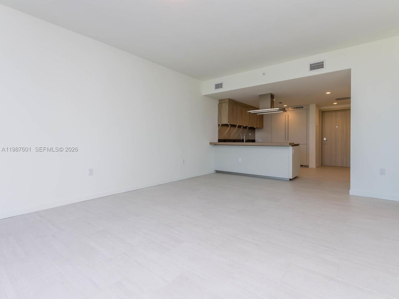 1000 Brickell Plz , Unit 4104, Miami, FL 33131 Photo