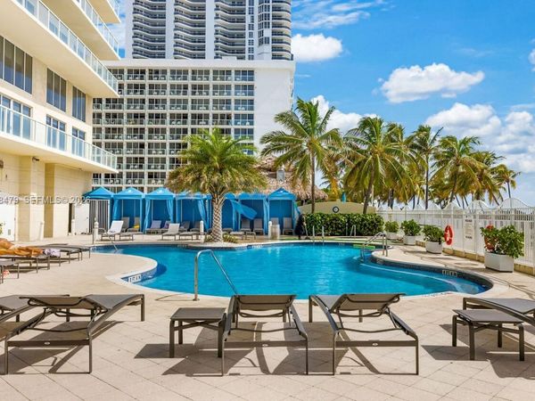 16699 Collins Ave , Unit 2007, Sunny Isles Beach, FL 33160