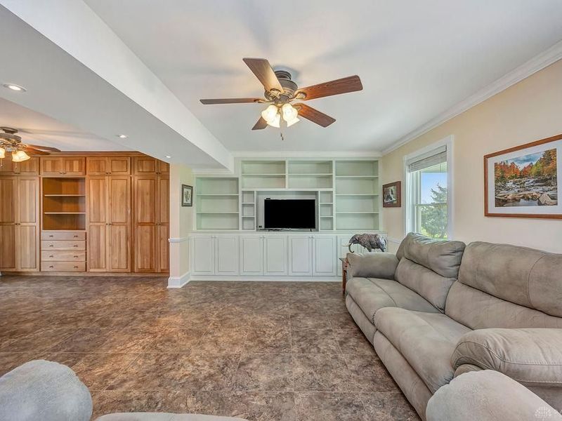 3064 Oxford Middletown Road, Milford Township, OH 45013 Photo 3