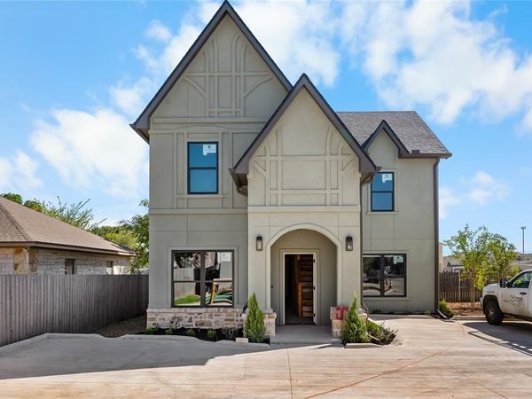 2700 S 2nd, Unit J, Waco, TX 76706