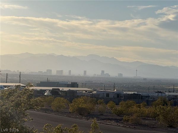 827 Dublin Avenue, Henderson, NV 89015