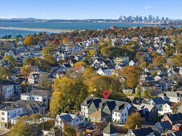 11 Boynton St., Unit 201, Swampscott, MA 01907