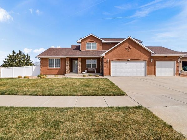 2310 Stone Pine, Pueblo, CO 81005