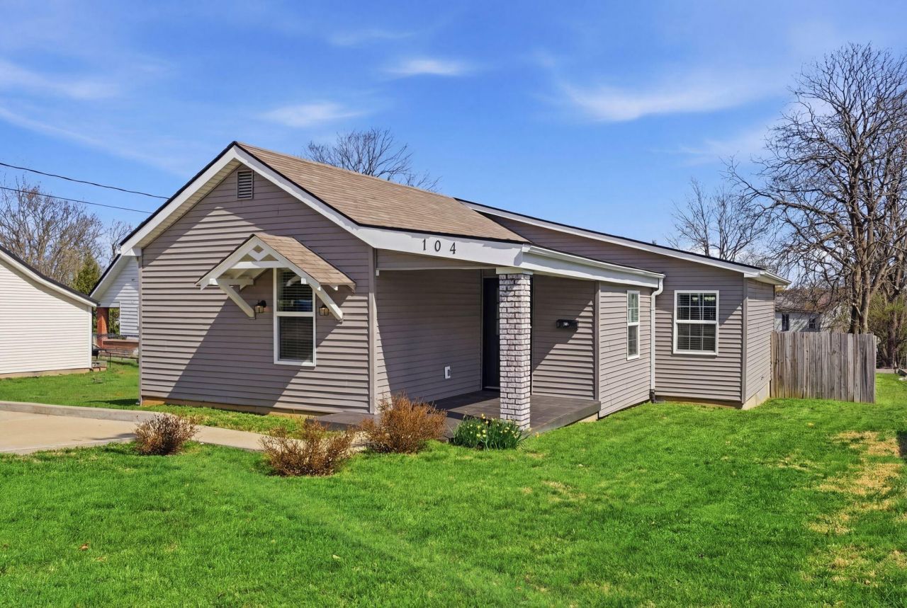 104 4th Street, Cynthiana, KY 41031 Main Photo