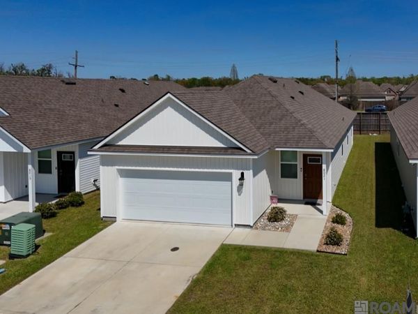 8021 Derick Ave, Baton Rouge, LA 70820