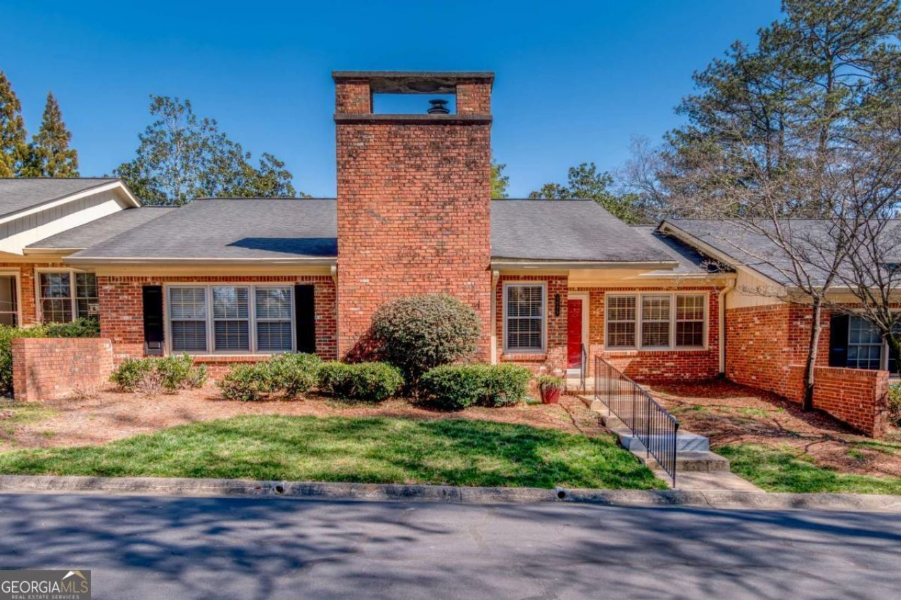 4095 Deerings Drive, Peachtree Corners, GA 30092 Main Photo