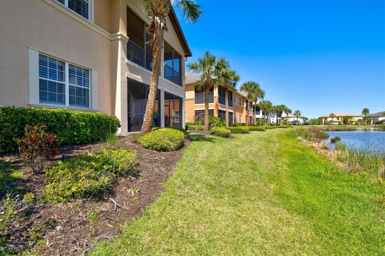 1135 Riverscape Street , Unit 1135, Bradenton, FL 34208 Photo