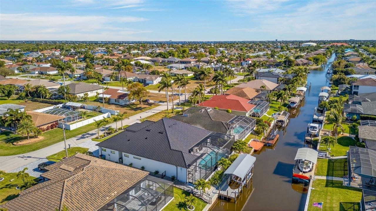 2002 SE 18th Avenue, Cape Coral, FL 33990 Photo