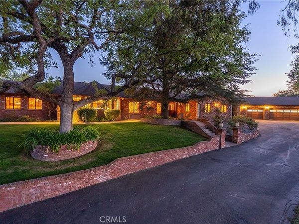 6125 El Pomar, Templeton, CA 93465