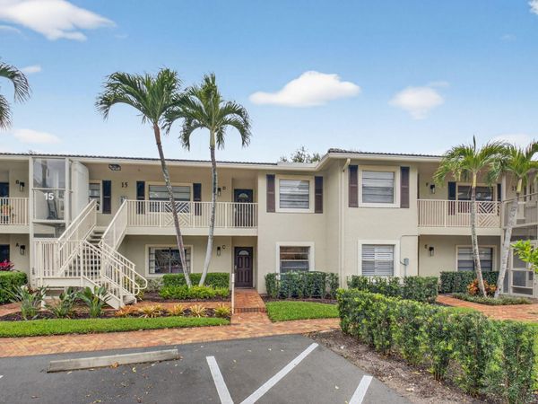 15 Stratford Drive, Unit C, Boynton Beach, FL 33436