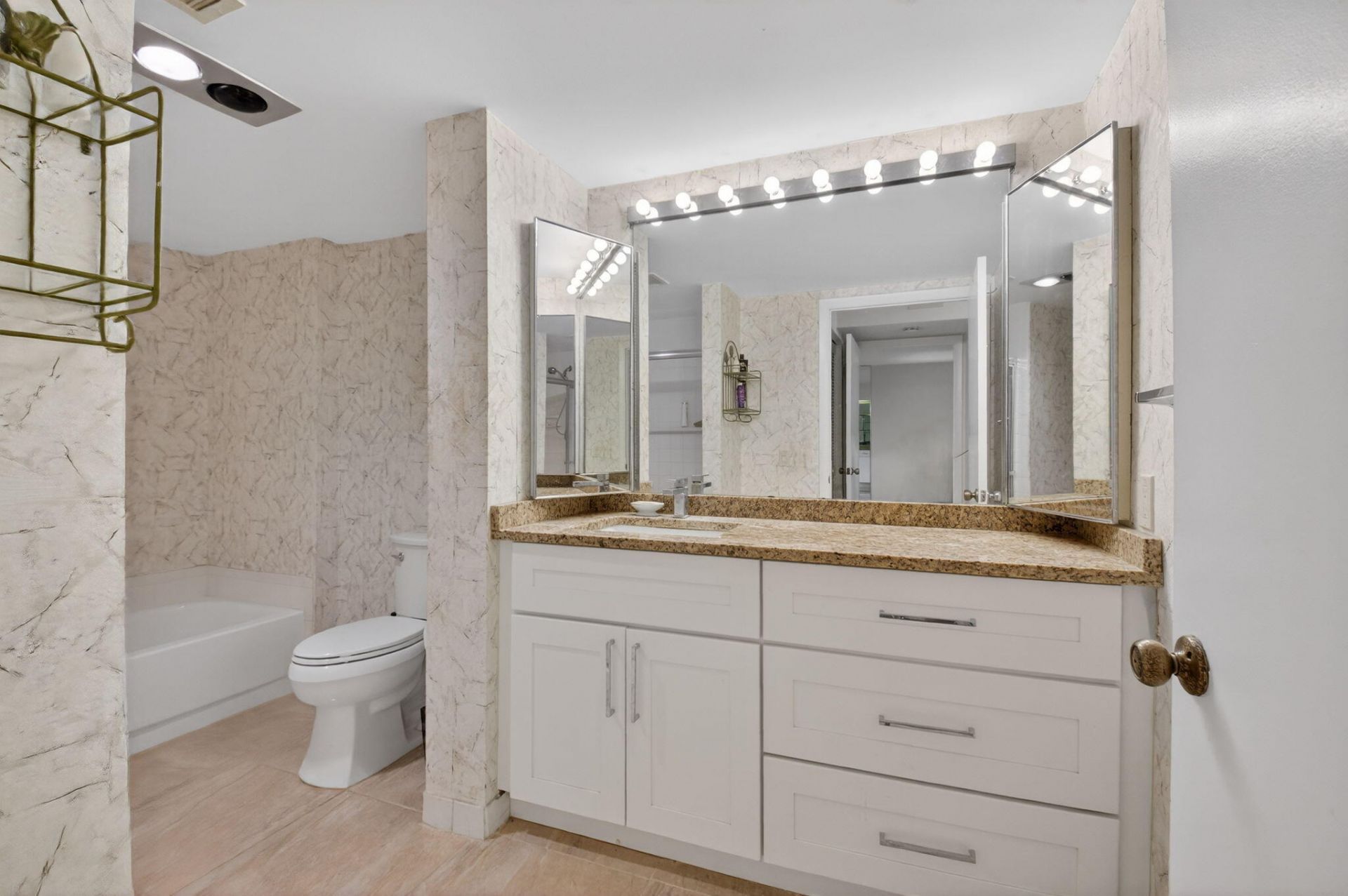 15 Stratford Drive, Unit C, Boynton Beach, FL 33436 Photo