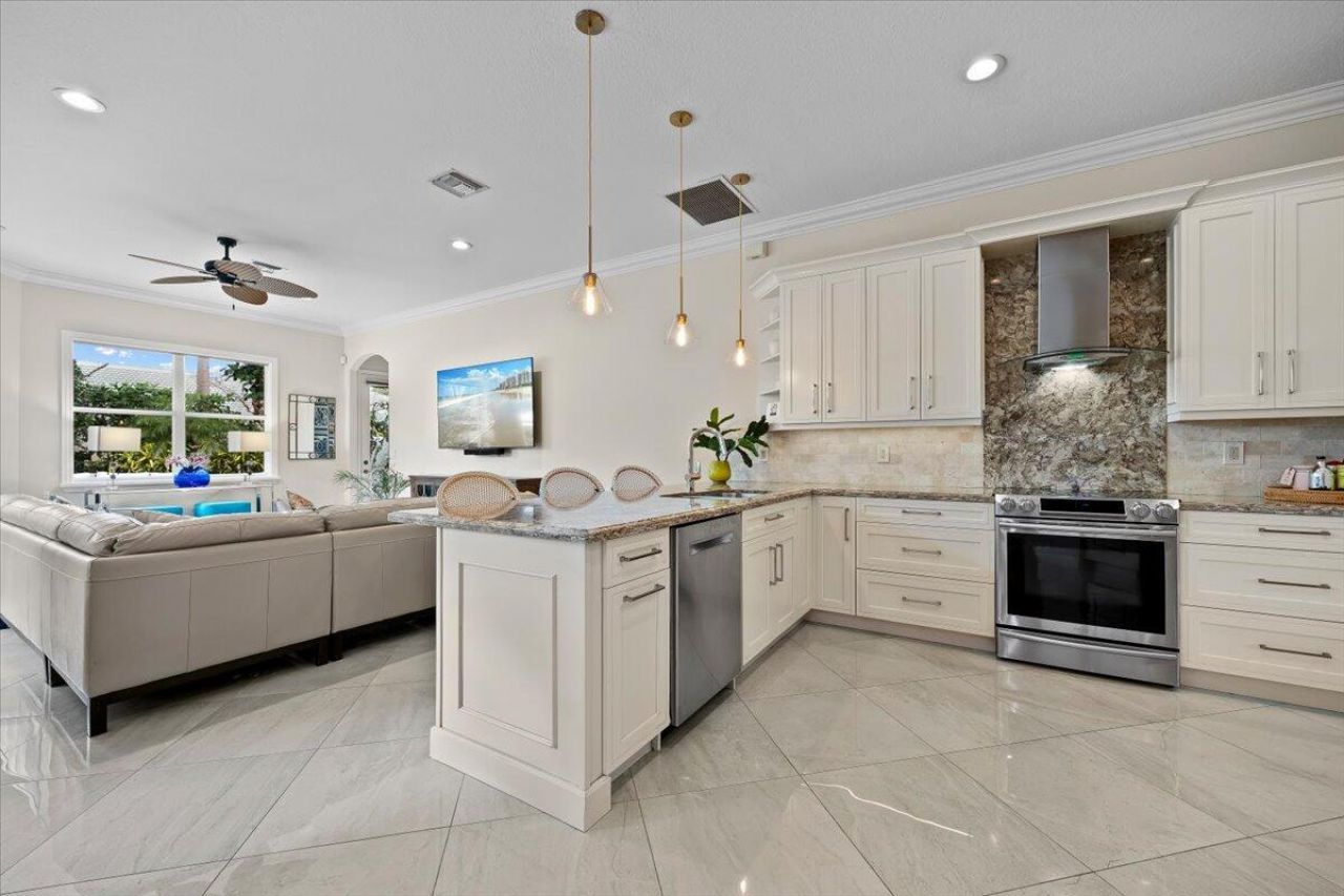 4241 Wellington Shores Drive, Wellington, FL 33449 Photo