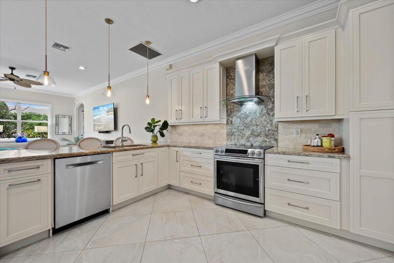 4241 Wellington Shores Drive, Wellington, FL 33449 Photo