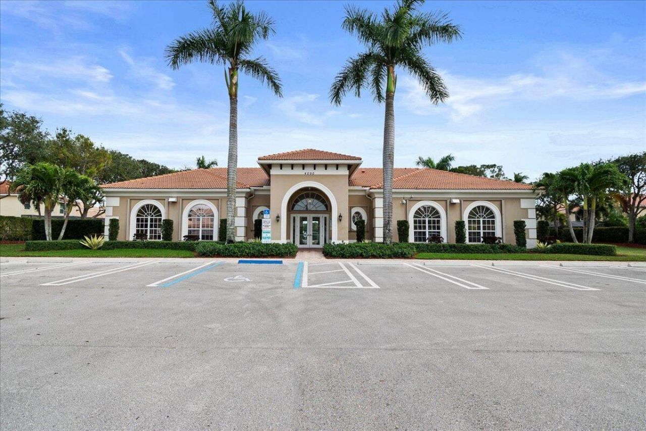4241 Wellington Shores Drive, Wellington, FL 33449 Photo