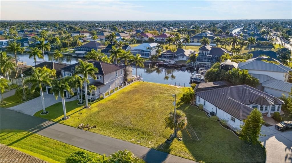 5423 SW 17th Ave, Cape Coral, FL 33914 Photo