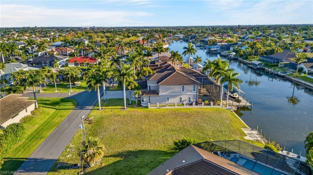 5423 SW 17th Ave, Cape Coral, FL 33914 Photo
