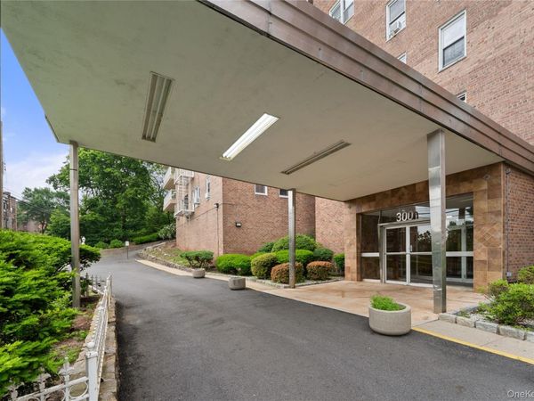 300 N Broadway, Unit 7B, Yonkers, NY 10710