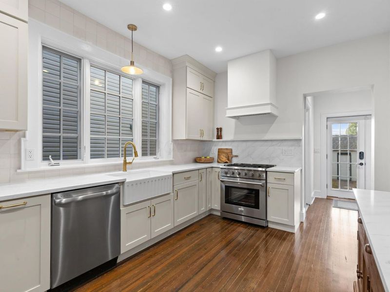 439 Thurman Avenue , Columbus, OH 43206 Photo 10