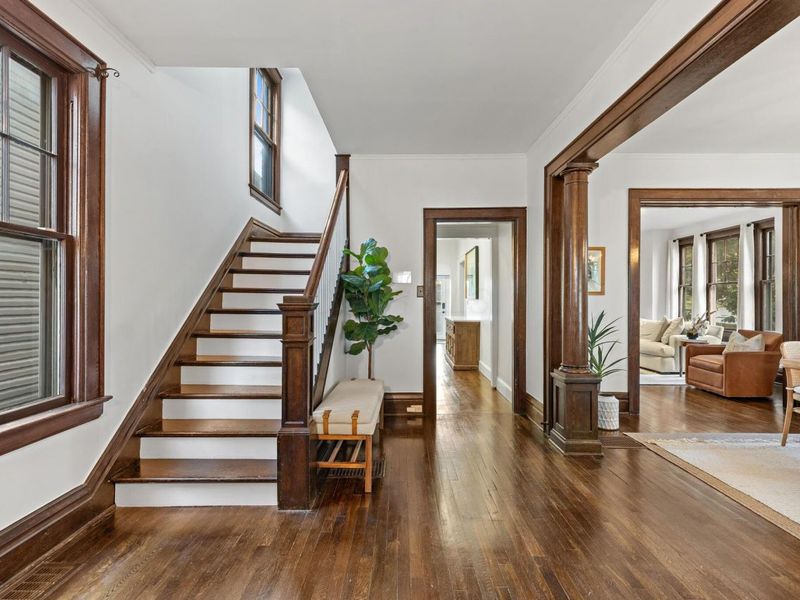 439 Thurman Avenue , Columbus, OH 43206 Photo 2