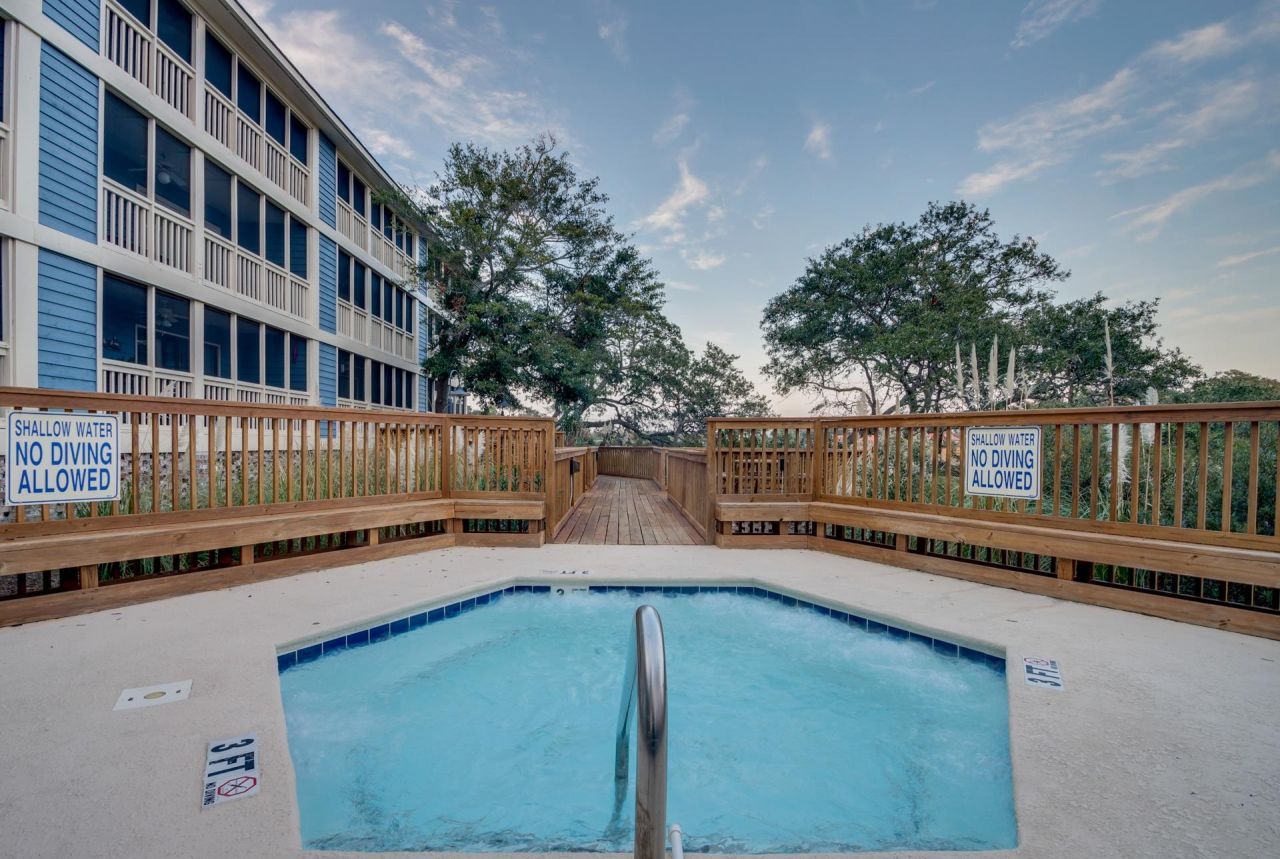 806 Conway St. Photo 24