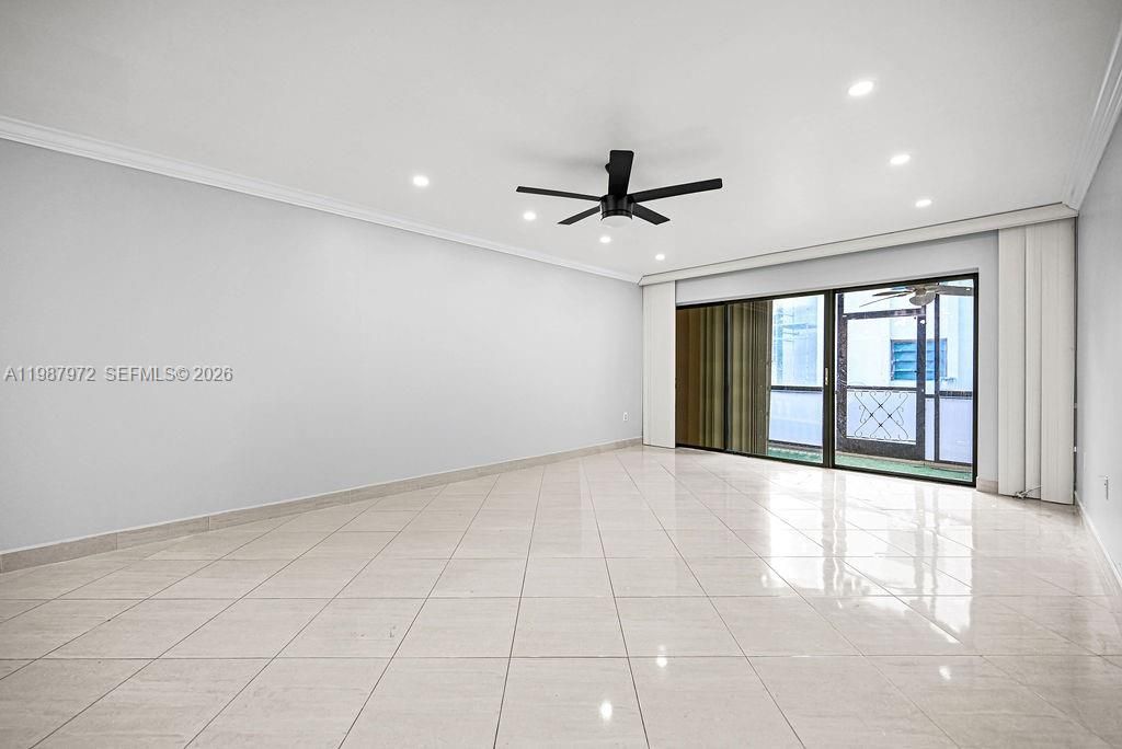 4020 N Hills Dr , Unit 2, Hollywood, FL 33021 Photo