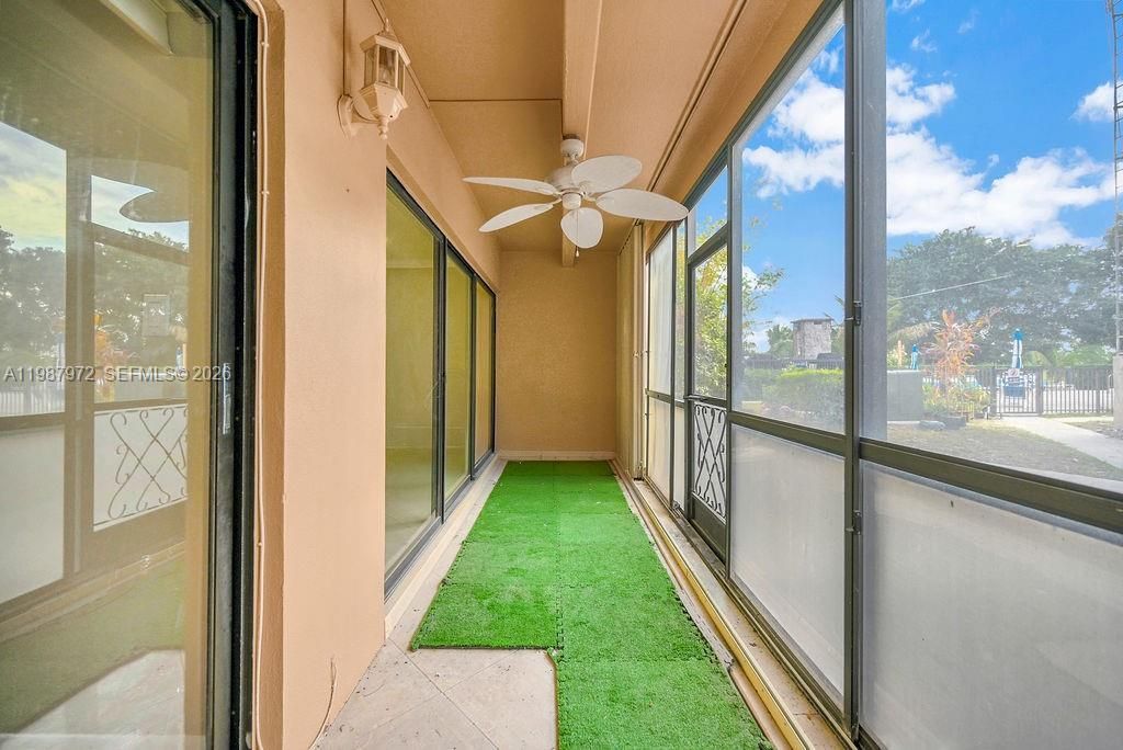 4020 N Hills Dr , Unit 2, Hollywood, FL 33021 Photo