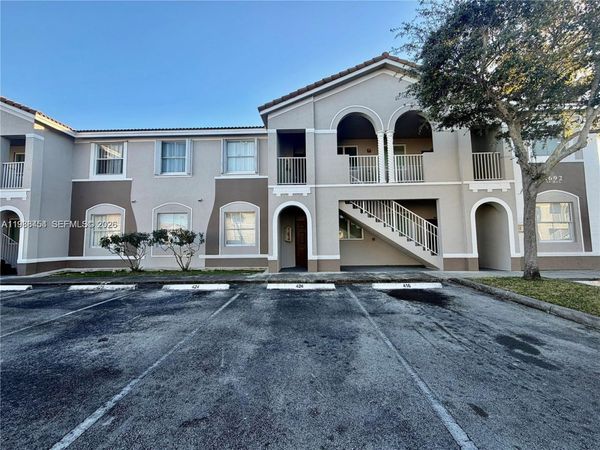 1543 SE 25th St, Unit 207, Homestead, FL 33035