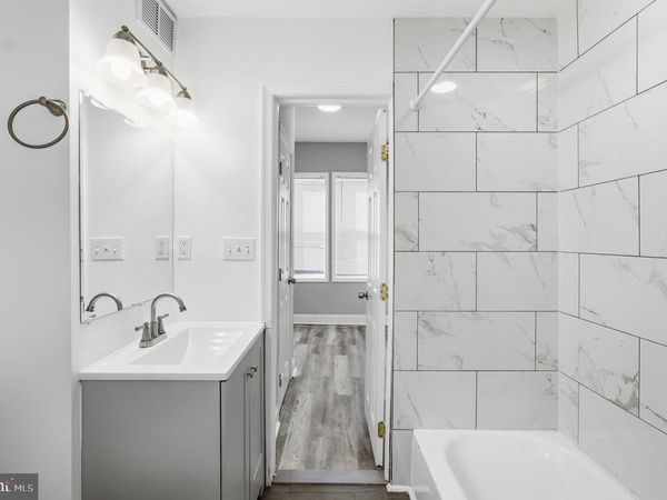 206 S HILTON STREET, BALTIMORE, MD 21229