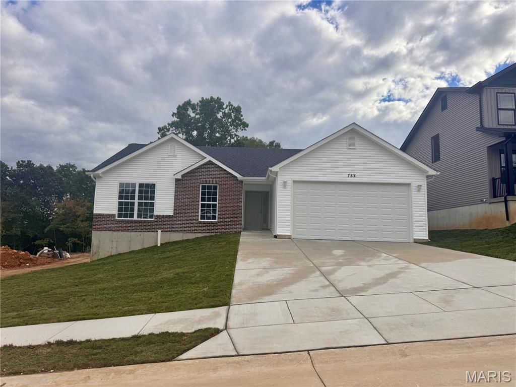 722 Blake Drive, Hillsboro, MO 63050 Main Photo