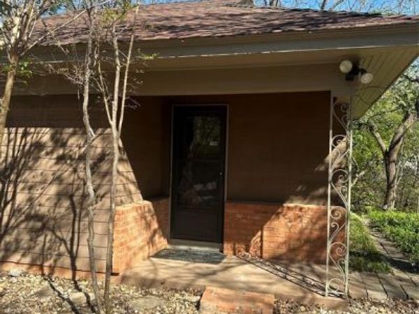 1133 S Leggett Drive, Unit B, Abilene, TX 79605