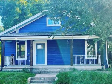 3423 S Harwood Street, Dallas, TX 75215