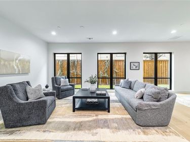 3601 Routh Street, Unit 1B, Dallas, TX 75219