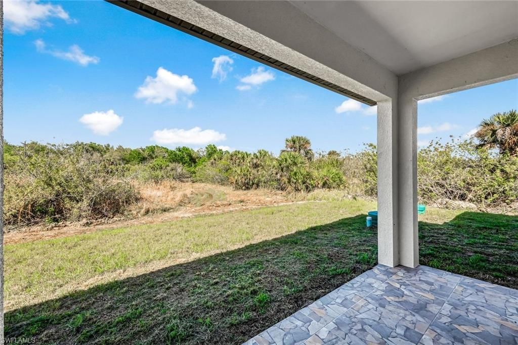 1235/1237 Hillcrest St E, Lehigh Acres, FL 33974 Photo